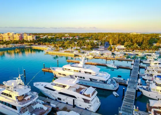 Coastal Luxury Travel and Yacht Experiences