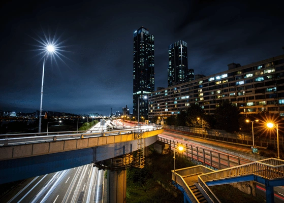 Smart Lighting Urban Environments